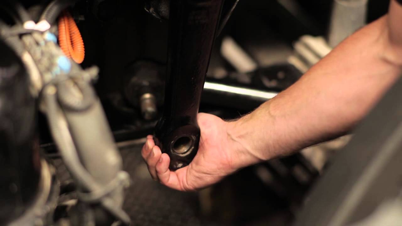 When to Replace Suspension & Steering Parts: Warning Signs You Shouldn't Ignore